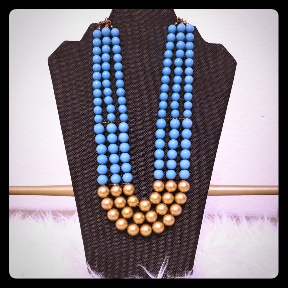 Women's necklace